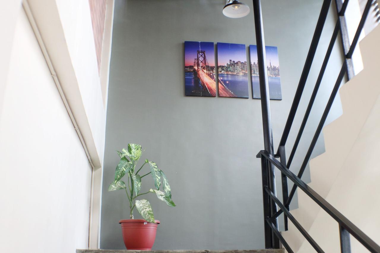 טאגבילראן סיטי Aliria Bed And Breakfast מראה חיצוני תמונה