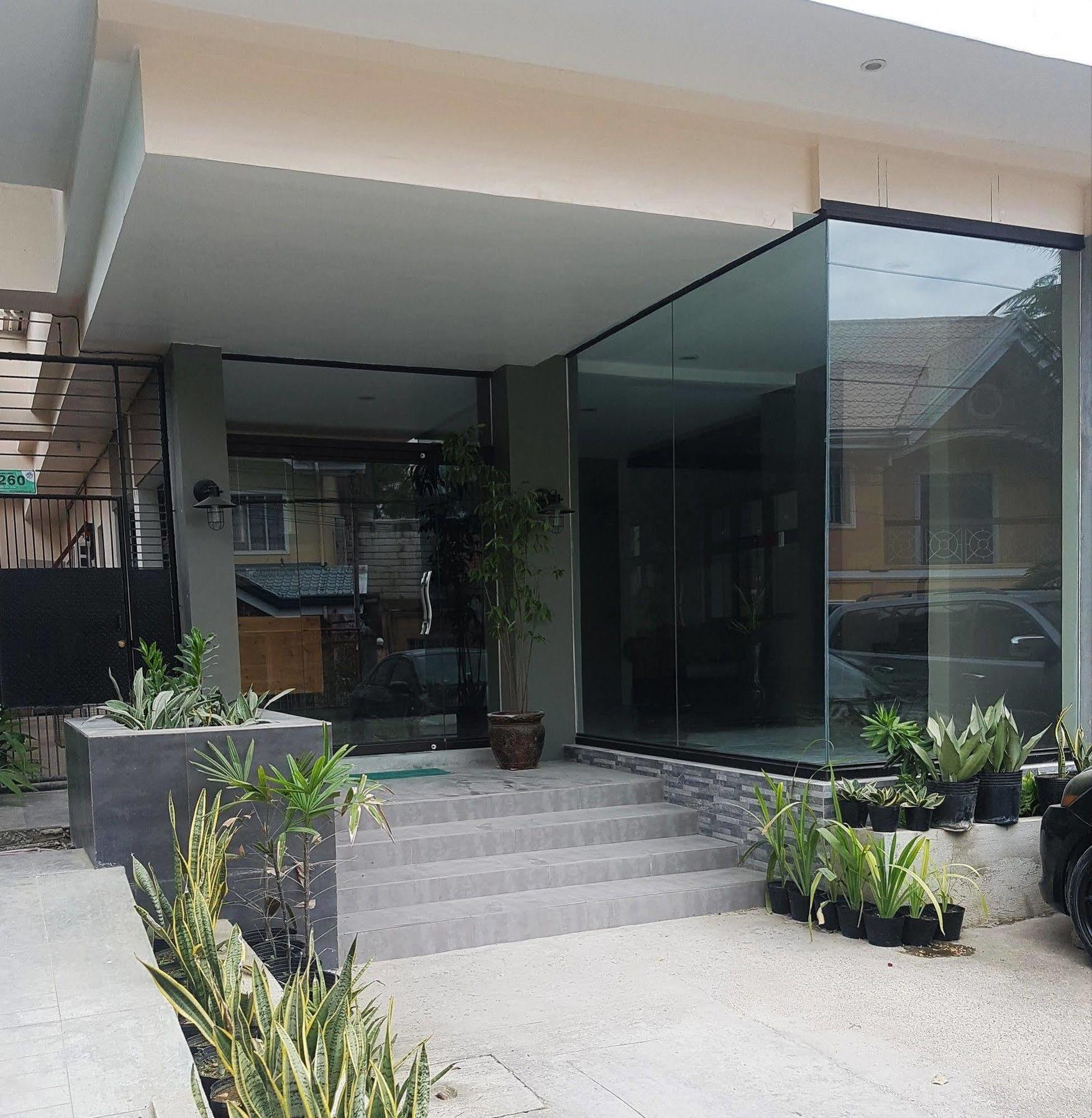 טאגבילראן סיטי Aliria Bed And Breakfast מראה חיצוני תמונה